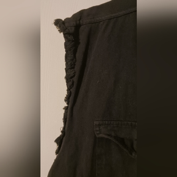 Sturgis Biker‎ Shirt Mens XL Button Up  Black Hills Rally 2009  Cut Off Sleeve - Picture 7 of 9